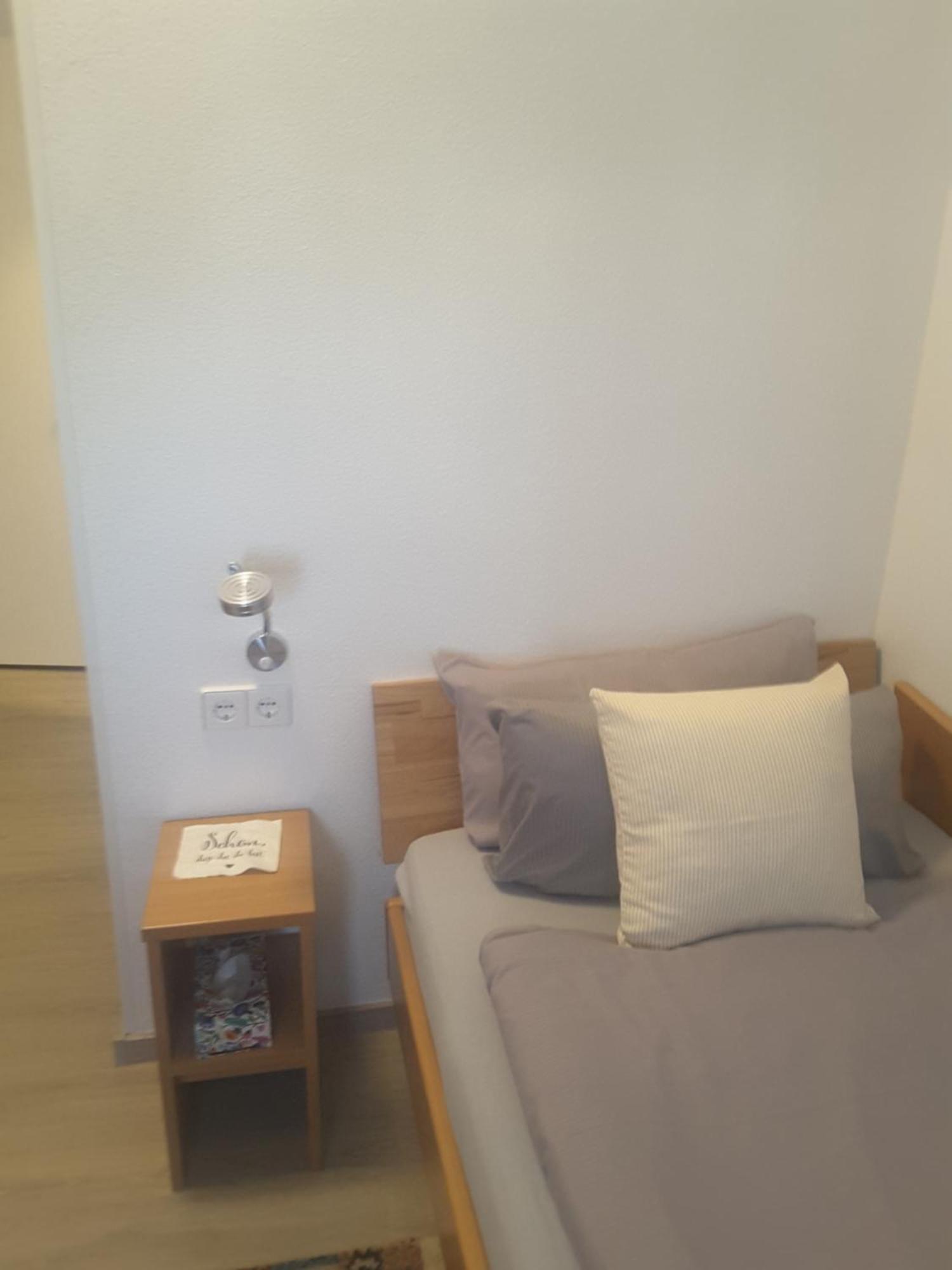 Hotel Post Mühlacker Екстериор снимка